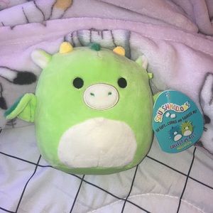 5 inch dexter the dragon squishmallow with tags.